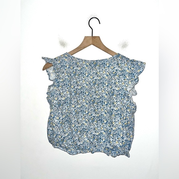 Universal Thread Blue Floral Flutter Sleeveless Cropped Wrap Top Size Large - Picture 7 of 10